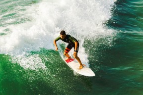 开云网页版-中路控球突破能力是否已成战术体系不可或缺因素，中场控球视频