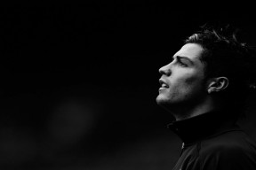 KAIYUN 中国大陆-热那亚足球俱乐部近期在比赛中表现火热，热那亚球队战绩