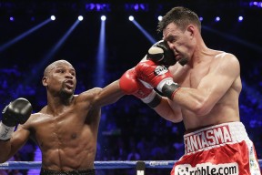 kaiyun.com-勇士在第四节实现大逆转，库里关键三分让球队夺冠希望再燃！，勇士第三节50分