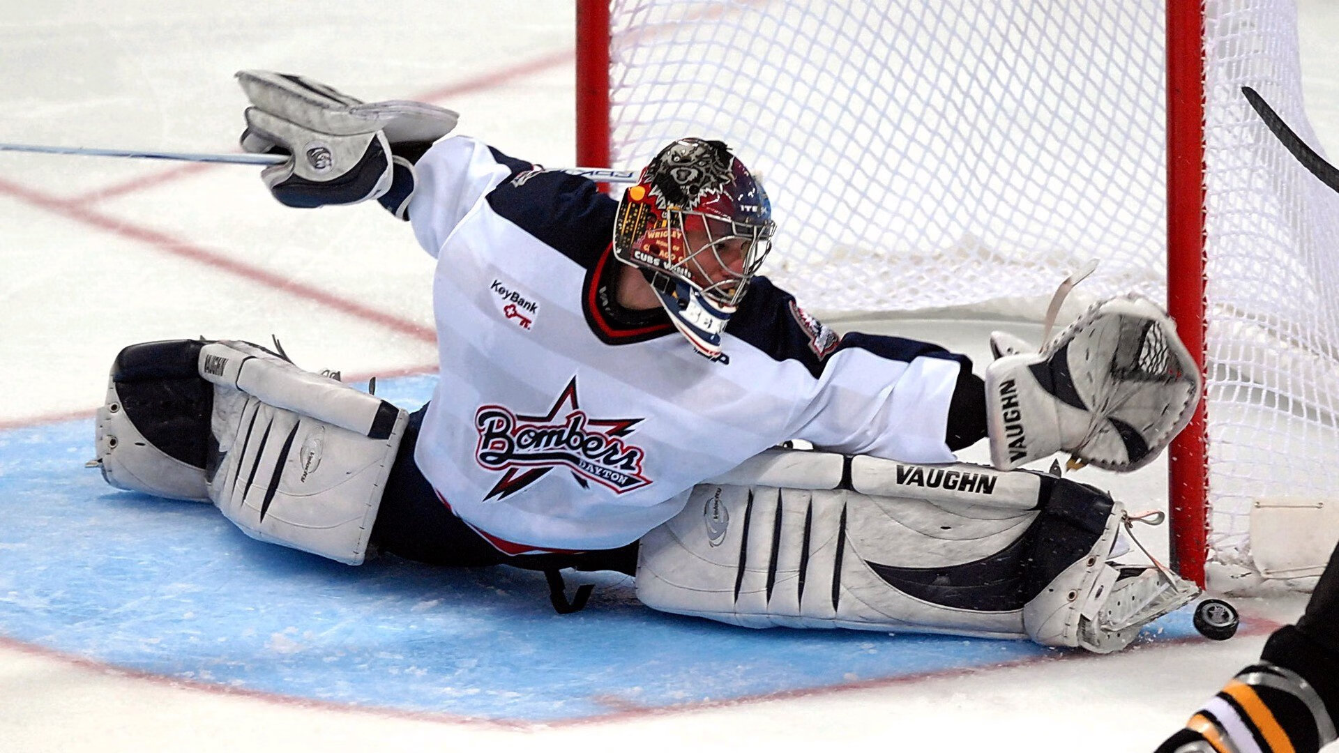 里尔防守端表现稳定,里尔防守端表现稳定的球员